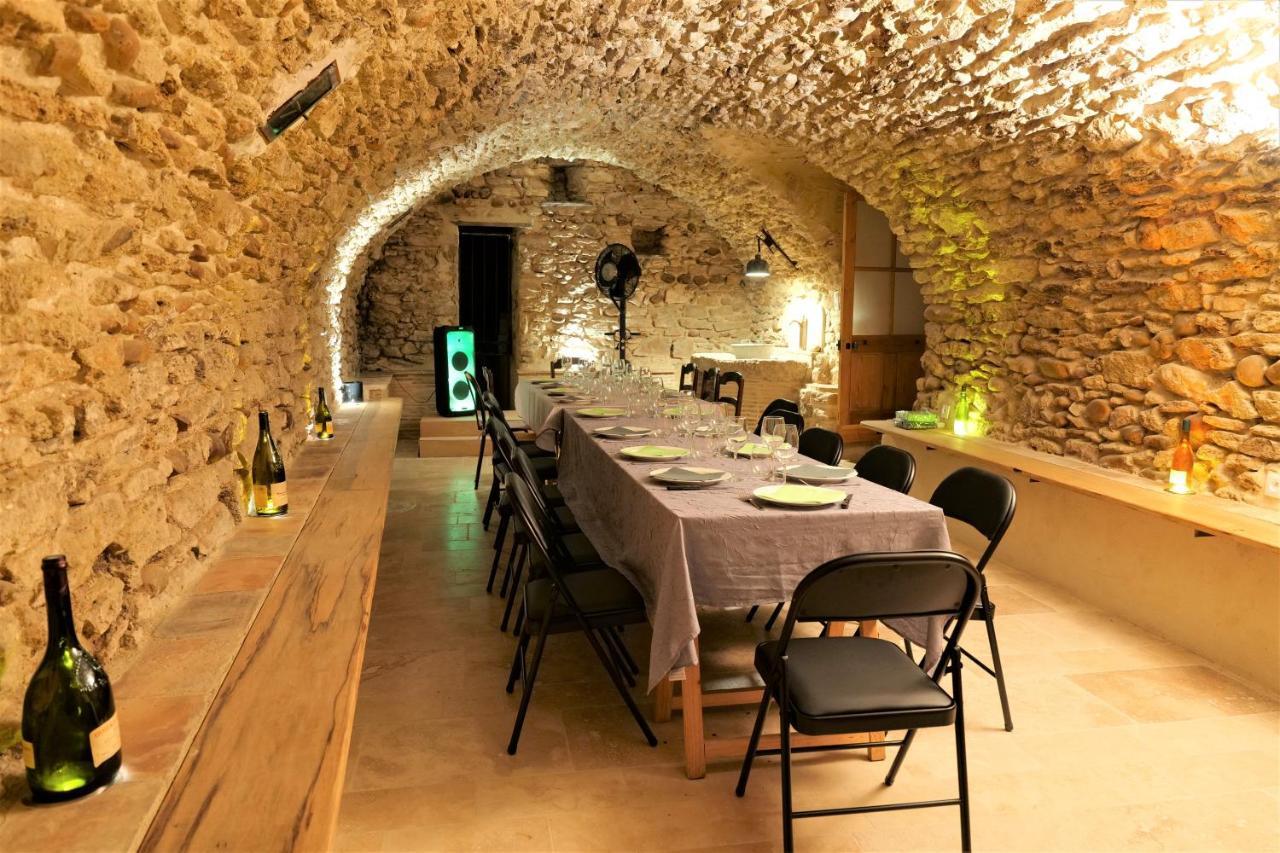 Вілла Ferme De L'Arnesque Шатонеф-дю-Пап Екстер'єр фото